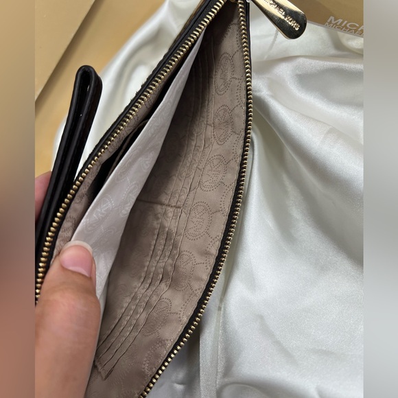 Michael Kors Real Hair Calf Camo Heel 11 & Camo Clutch $513 NEW - Picture 15 of 17